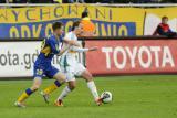 1 Maj 2011; Paweł Nowak, Lechia Gdańsk, i Miroslav Bożok, Arka Gdynia. Dwudziesta czwarta kolejka Ekstraklasy 2010/2011 - Arka Gdynia v Lechia Gdańsk. Stadion Miejski, Gdynia. Fot. Tomasz Żuber / GrFoto.org