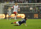 9 Czerwiec 2011; Rafał Murawski, Polska i Mathieu Valbuena, Francja. Mecz towarzyski w ramach przygotowań do Euro 2012 - Polska v Francja. Stadion Legii Warszawa. Fot. Tomasz Żuber / GrFoto.org *** Local Caption *** 9 June 2011; Rafał Murawski, Poland and Mathieu Valbuena, France. International friendly match - Poland v France. Stadium Legii Warszawa. Picture credit: Tomasz Żuber / GrFoto.org