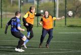 30 Kwiecień 2011; Victoria v Virus. Liga Salezjańska - II Liga. Stadion TKKF 'Jaguar' Kokoszkii. Fot. Tomasz Żuber / GrFoto.org