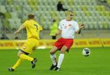 16 Październik 2011; Polska v Ukraina - Międzynarodowy mecz budowniczych infrastrukury do EURO 2012. Na murawie staneły naprzeciw siebie drużyny złożone z przedstawicieli firm budowlanych zaangażowanych w projekty infrastrukturalne związane z EURO 2012. PGE Arena Gdańsk. Fot. Tomasz Żuber / GrFoto.org