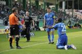 22 Maj 2011; Reakcja na decyzje sędziego asystenta, Luis Henriquez, Lech Poznań. Dwudziesta ósma kolejka Ekstraklasy 2010/2011 - Lechia Gdańsk v Lech Poznań. Stadion Miejski, Gdańsk. Fot. Tomasz Żuber / GrFoto.org *** Local Caption *** 22 May 2011; Luis Henriquez, Lech Poznań reacts on the referee decision. Ekstraklasa 2010/2011, Round  28 - Lechia Gdańsk v Lech Poznań. City Stadium of Traugutta, Gdansk. Picture credit: Tomasz Żuber / GrFoto.org