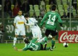 30 Wrzesień 2011; Josip Tadic, Lechia Gdańsk i Kamil Kosowski, GKS Bełchatów. Dziewiąta kolejka T-Mobile Ekstraklasa 2011/2012 - Lechia Gdańsk v GKS Bełchatów. PGE Arena Gdańsk. Fot. Tomasz Żuber / GrFoto.org *** Local Caption *** 30 September 2011; Josip Tadic, Lechia Gdańsk and Kamil Kosowski, GKS Bełchatów. T-Mobile Ekstraklasa 2011/2012, Round 9 - Lechia Gdańsk v GKS Bełchatów. PGE Arena Gdańsk. Picture credit: Tomasz Żuber / GrFoto.org