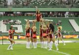 9 Czerwiec 2011; Występ cheerleaderek przed rozpoczęciem spotkania. Międzynarodowy mecz towarzyski w ramach przygotowań do Euro 2012 - Polska v Francja. Stadion Legii Warszawa. Fot. Tomasz Żuber / GrFoto.org *** Local Caption *** 9 June 2011; Cheerleaders entertaining the crowd during the first half break.
International friendly match - Poland v France. Stadium Legii Warszawa. Picture credit: Tomasz Żuber / GrFoto.org