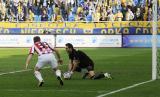 17 Kwiecień 2011; Arka Gdynia v Cracovia Kraków - dwudziesta druga kolejka Ekstraklasy 2010/2011. Stadion Miejski, Gdynia. Fot. Tomasz Żuber / GrFoto.org