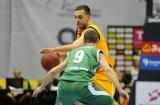 24 Styczeń 2012; Jarmaine Mallett, Trefl Sopot i Marcin Fleger, Zastal Zielona Góra. Mecz 23 kolejki Tauron Basket Ligi w sezonie 2011/2012 - Trefl Sopot v Zastal Zielona Góra.  ERGO ARENA, Gdańsk - Sopot. Fot. Tomasz Żuber / GrFoto.org *** Local Caption *** 24 January 2012; Jarmaine Mallett, Trefl Sopot and Marcin Fleger, Zastal Zielona Góra. Tauron Basket League 2011/2012, Round 23 - Trefl Sopot v Zastal Zielona Góra. ERGO ARENA, Gdańsk - Sopot. Picture credit: Tomasz Żuber / GrFoto.org