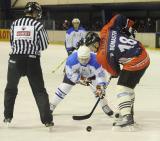 17 Listopad 2010; Stoczniowiec Gdańsk v Nesta Toruń - rewanżowe spotkanie w pre play-off Pucharu Polski. Hala Olivia, Gdańsk. Fot. Magdalena Żuber / GrFoto.org 