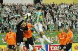 29 Maj 2011; Interwencja bramkarza Zagłębia Lublin Aleksander Ptak. Trzydziesta kolejka Ekstraklasy 2010/2011 - Lechia Gdańsk v Zagłębie Lublin. Stadion Miejski, Gdańsk. Fot. Tomasz Żuber / GrFoto.org *** Local Caption *** 29 May 2011; Zagłębie Lublin goalkeeper Aleksander Ptak in action. Ekstraklasa 2010/2011, Round  30 - Lechia Gdańsk v Zagłębie Lublin. City Stadium of Traugutta, Gdansk. Picture credit: Tomasz Żuber / GrFoto.org