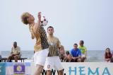 29 Lipiec 2012; Przez dwa dni w Sztutowie czternaście drużyn rywalizowało o pierwszy Puchar Polski w Footvolley. Sztutowo. Fot. Tomasz Żuber / GrFoto.org