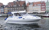 7 Sierpień 2010; Wyścigi Łodzi Motorowych na Zatoce Gdańskiej - Scandinavia Cup. Impreza zorganizowana przez firmę Scandinavia, przedstawiciela firmy Delphia Yachts oferująca łodzie nowe i używane, www.scandinavia.gda.pl. 
Na uwagę zasługuje fakt, iż nagrody za zwycięstwo przygotowywane są z myślą o dzieciach specjalnej troski.
Gdańsk - Brzeźno. Fot. Tomasz Żuber / GrFoto.org