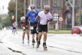 28 Sierpnia 2010; Bieg rolkarzy ulicami miasta podczas Drugiego Maratonu Sierpniowego pod Honorowym Patronatem Lecha Wałęsy, który odbył się w Gdańsku i był ukoronowaniem obchodów trzydziestej rocznicy podpisania porozumień sierpniowych w Stoczni Gdańskiej.
Tegoroczna edycja miała rangę zawodów Pucharu Świata w ramach cyklu World Inline Cup. Plac Zebrań Ludowych, Gdańsk. Fot. Tomasz Żuber *** Local Caption *** 
