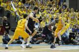 21 Listopad 2010; Trefl Sopot v Asseco Prokom Gdynia - Mecz siódmej kolejki w Tauron Basket Lidze. Ergo Arena, Gdańsk - Sopot. Fot.Tomasz Żuber / GrFoto.org