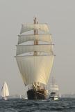 4 Wrzesień 2011; Wielka parada żaglowców na zakończenie gdyńskiego zlotu - The Culture 2011 Tall Ships Regatta. Fot. Tomasz Żuber / GrFoto.org