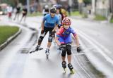 28 Sierpnia 2010; Bieg rolkarzy ulicami miasta podczas Drugiego Maratonu Sierpniowego pod Honorowym Patronatem Lecha Wałęsy, który odbył się w Gdańsku i był ukoronowaniem obchodów trzydziestej rocznicy podpisania porozumień sierpniowych w Stoczni Gdańskiej.
Tegoroczna edycja miała rangę zawodów Pucharu Świata w ramach cyklu World Inline Cup. Plac Zebrań Ludowych, Gdańsk. Fot. Tomasz Żuber *** Local Caption *** 
