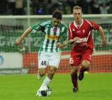 12 Wrzesień 2011; Josip Tadic, Lechia Gdańsk i Adam Marciniak, Górnik Zabrze. Szósta kolejka T-Mobile Ekstraklasa 2011/2012 - Lechia Gdańsk v Górnik Zabrze. PGE Arena Gdańsk. Fot. Tomasz Żuber / GrFoto.org  *** Local Caption *** 12 September 2011; Josip Tadic, Lechia Gdańsk and Adam Marciniak, Górnik Zabrze. T-Mobile Ekstraklasa 2011/2012, Round 6 - Lechia Gdańsk v Górnik Zabrze. PGE Arena Gdańsk. Picture credit: Tomasz Żuber / GrFoto.org