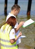 20 Maj 2012; Nurkowanie podczas Diving Day Gdańsk było wyjątkową okazją na poznanie strefy przybrzeżnej Mola normalnie zamkniętego dla nurków. Celem nurkowania było sprzątanie dna w rejonie Mola w Brzeźnie, jak również propagowanie sportów wodnych i bezpiecznego wypoczynku nad wodą. Molo Brzeźno Gdańsk. Fot. Tomasz Żuber / GrFoto.org *** Local Caption *** 20 May 2012; Nurkowanie podczas Diving Day Gdańsk było wyjątkową okazją na poznanie strefy przybrzeżnej Mola normalnie zamkniętego dla nurków. Celem nurkowania było sprzątanie dna w rejonie Mola w Brzeźnie, jak również propagowanie sportów wodnych i bezpiecznego wypoczynku nad wodą. Picture credit: Tomasz Żuber / GrFoto.org