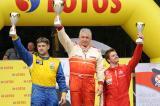 10 Lipiec 2011; Prezentacja zawodników na podium po zakończeniu Górskich Samochodowych Mistrzostw Polski - LOTOS Grand Prix Sopot 2011. Fot. Tomasz Żuber / GrFoto.org