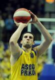 26 Luty 2011; Asseco Prokom Gdynia v Trefl Sopot. Mecz osiemnastej kolejki Tauron Basket Liga. Hala Sportowo - Widowiskowa Gdynia. Fot. Tomasz Żuber / GrFoto.org