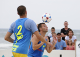 29 Lipiec 2012; Przez dwa dni w Sztutowie czternaście drużyn rywalizowało o pierwszy Puchar Polski w Footvolley. Sztutowo. Fot. Tomasz Żuber / GrFoto.org