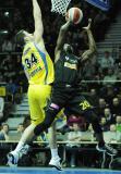 26 Luty 2011; Asseco Prokom Gdynia v Trefl Sopot. Mecz osiemnastej kolejki Tauron Basket Liga. Hala Sportowo - Widowiskowa Gdynia. Fot. Tomasz Żuber / GrFoto.org