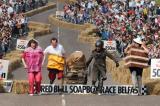 25 Maj 2008; Red Bull Soapbox Race - Belfast. Parliamount Buildings 'Stormont', Belfast, Północna Irlandia. Fot. Tomasz Żuber / GrFoto.org *** Local Caption *** 25 May 2008; Red Bull Soapbox Race - Belfast. Parliamount Buildings 'Stormont', Belfast, Northern Ireland. Picture credit: Tomasz Żuber / GrFoto.org