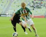 14 Sierpień 2011; Ivans Lukjanovs, Lechia Gdańsk i Aleksejs Viśnakovs, Cracovia Kraków. Trzecia kolejka T-Mobile Ekstraklasa 2011/2012 - Lechia Gdańsk v Cracovia Kraków. PGE Arena Gdańsk. Fot. Tomasz Żuber / GrFoto.org