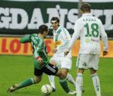 4 Listopad 2012; Jarosław Bieniuk, Lechia Gdańsk i Michał Kucharczyk, Legia Warszawa. Dziesiąta kolejka T-Mobile Ekstraklasa 2012/2013 - Lechia Gdańsk v Legia Warszawa. PGE Arena Gdańsk. Fot. Tomasz Żuber / GrFoto.org *** Local Caption *** 4 November 2012; Jaroslaw Bieniuk, Lechia Gdansk and Michal Kucharczyk, Legia Warszawa. T-Mobile Ekstraklasa 2012/2013, Round 10 - Lechia Gdansk v Legia Warszawa. PGE Arena Gdańsk. Picture credit: Tomasz Żuber / GrFoto.org